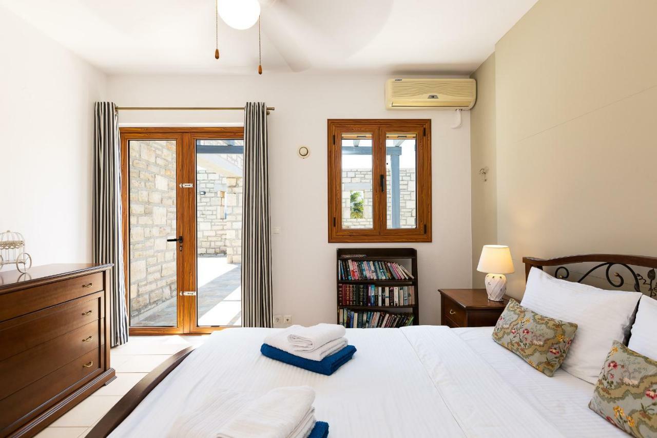 Karotí Villa Ypsilon מראה חיצוני תמונה