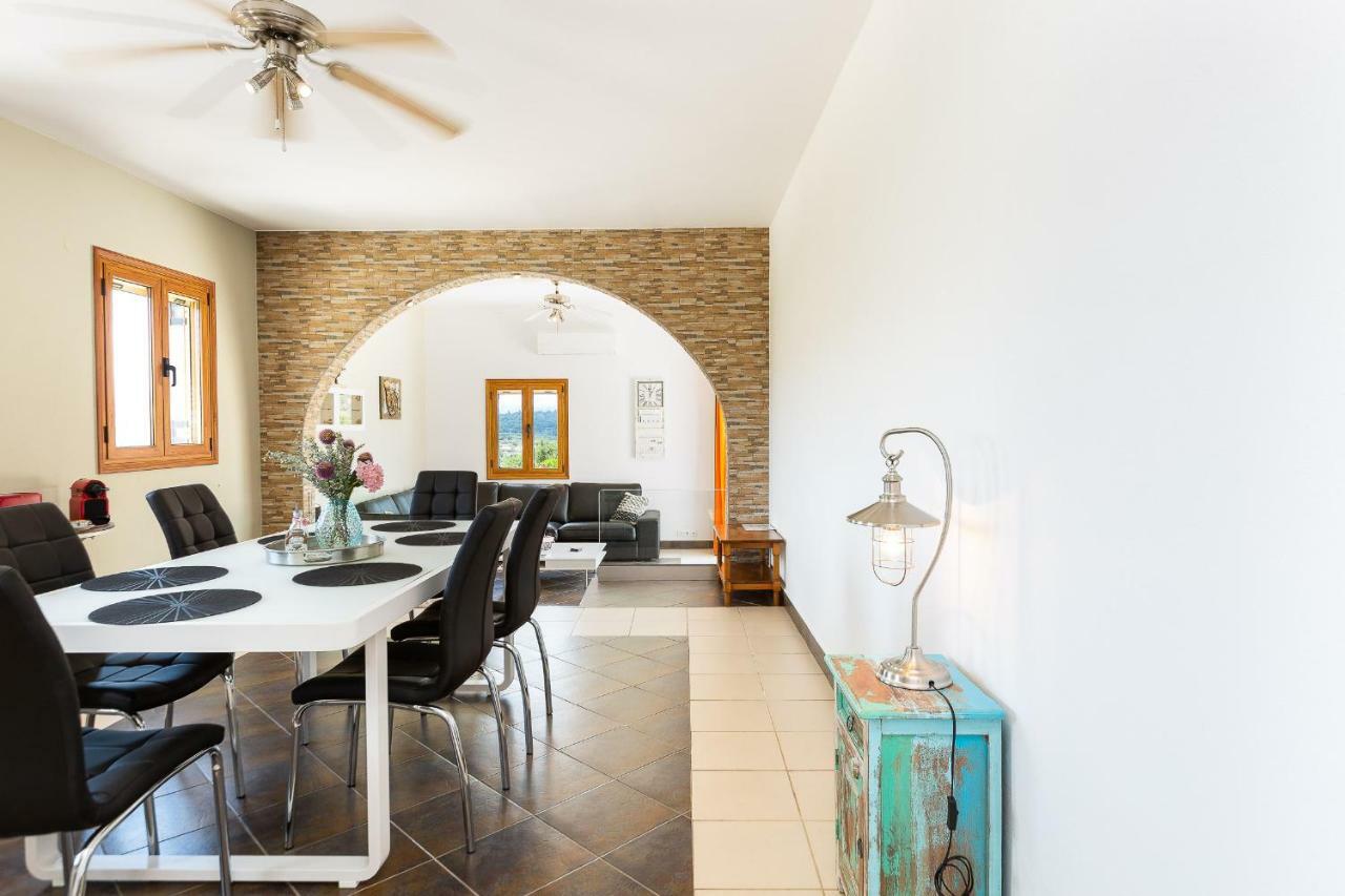Karotí Villa Ypsilon מראה חיצוני תמונה